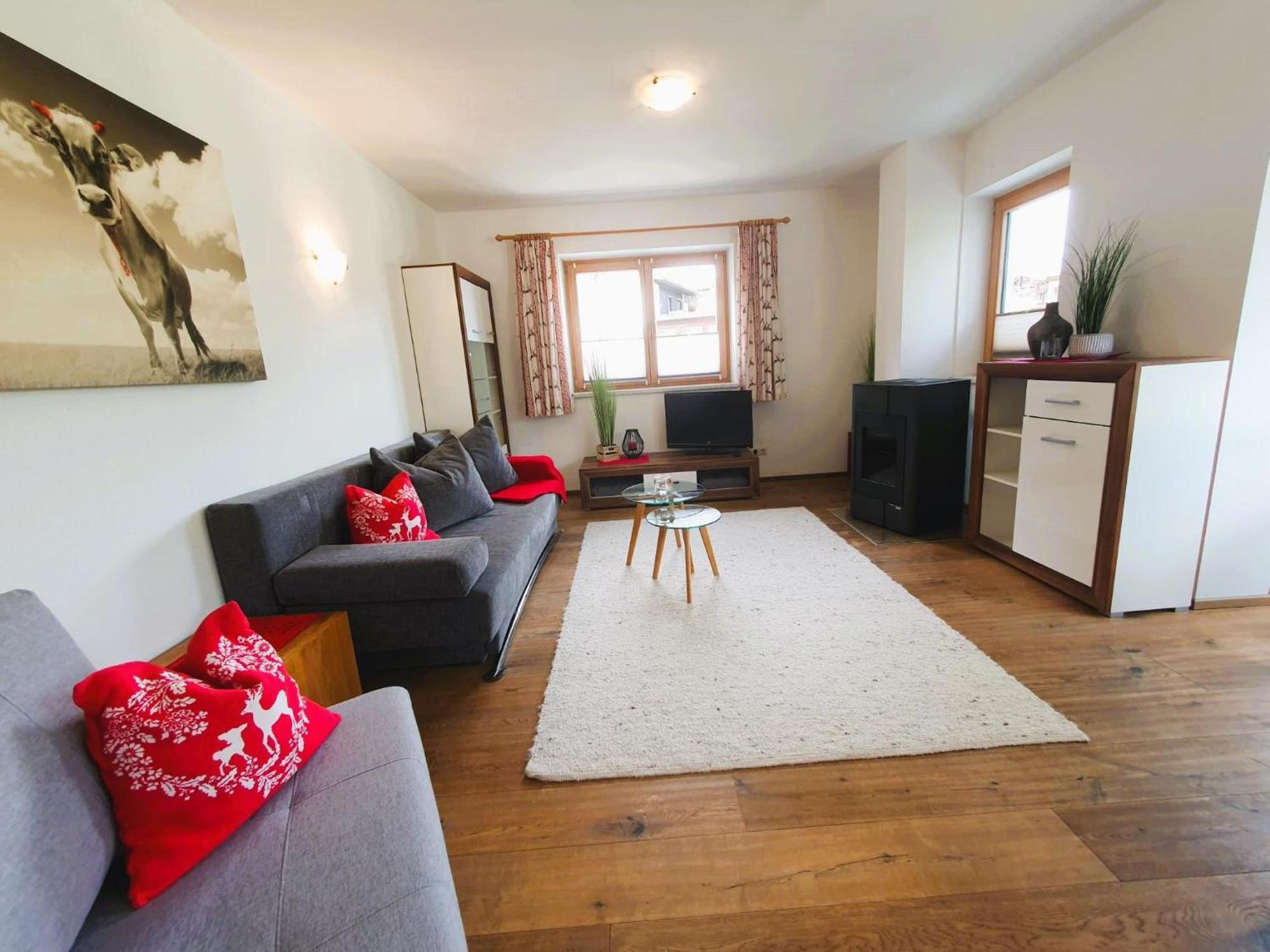 Appartement "Alpking" เอลล์เมา ภายนอก รูปภาพ
